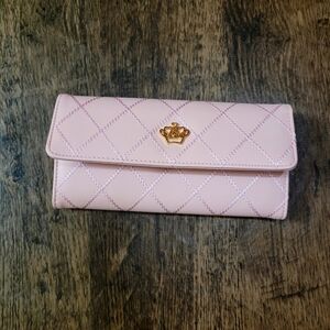 NWOT Pink Quilted Long Clutch Snap Women's Wallet